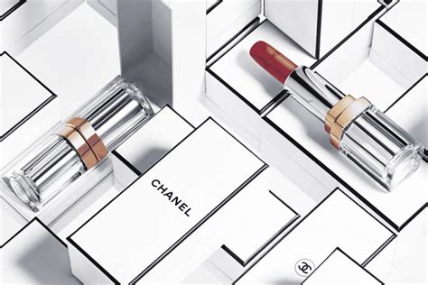 chanel lipstick glass